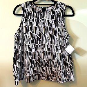 NWT Halogen Women’s Top Size Medium
